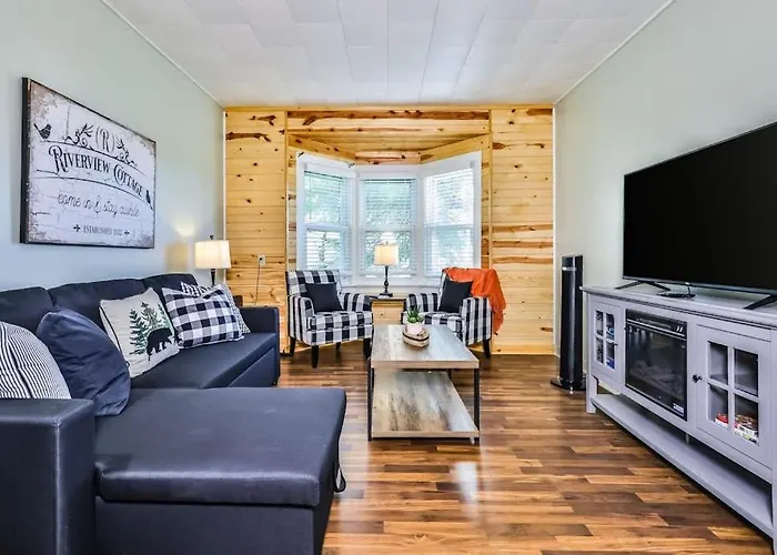 Riverview Cottage